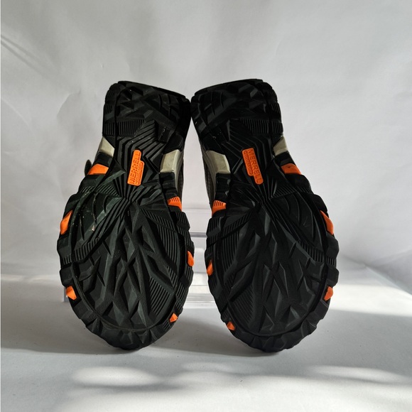 Merrell Rugged Sneakers - Boys 6 - Picture 3 of 4